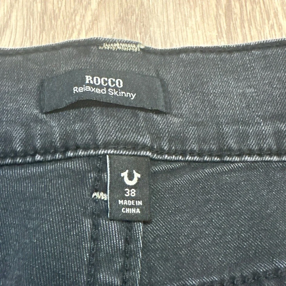 True Religion Jeans Rocco Skinny‎ Mens 38x29 Grey Roasting Wash. Distressed EUC